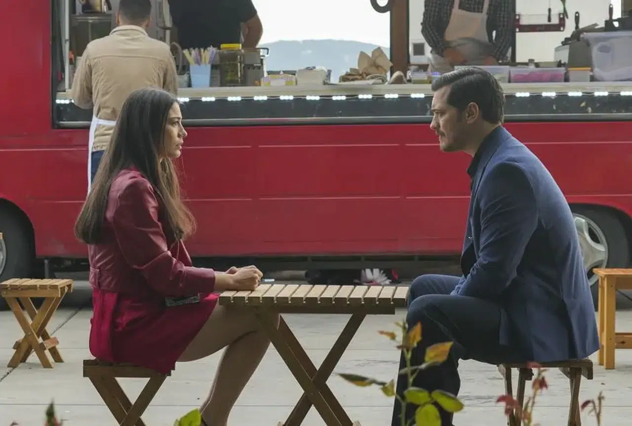 Aşka Düşman Olmak Mümkün Mü? Eşref Tek'in Kalbim Üzerine Düşünceleri