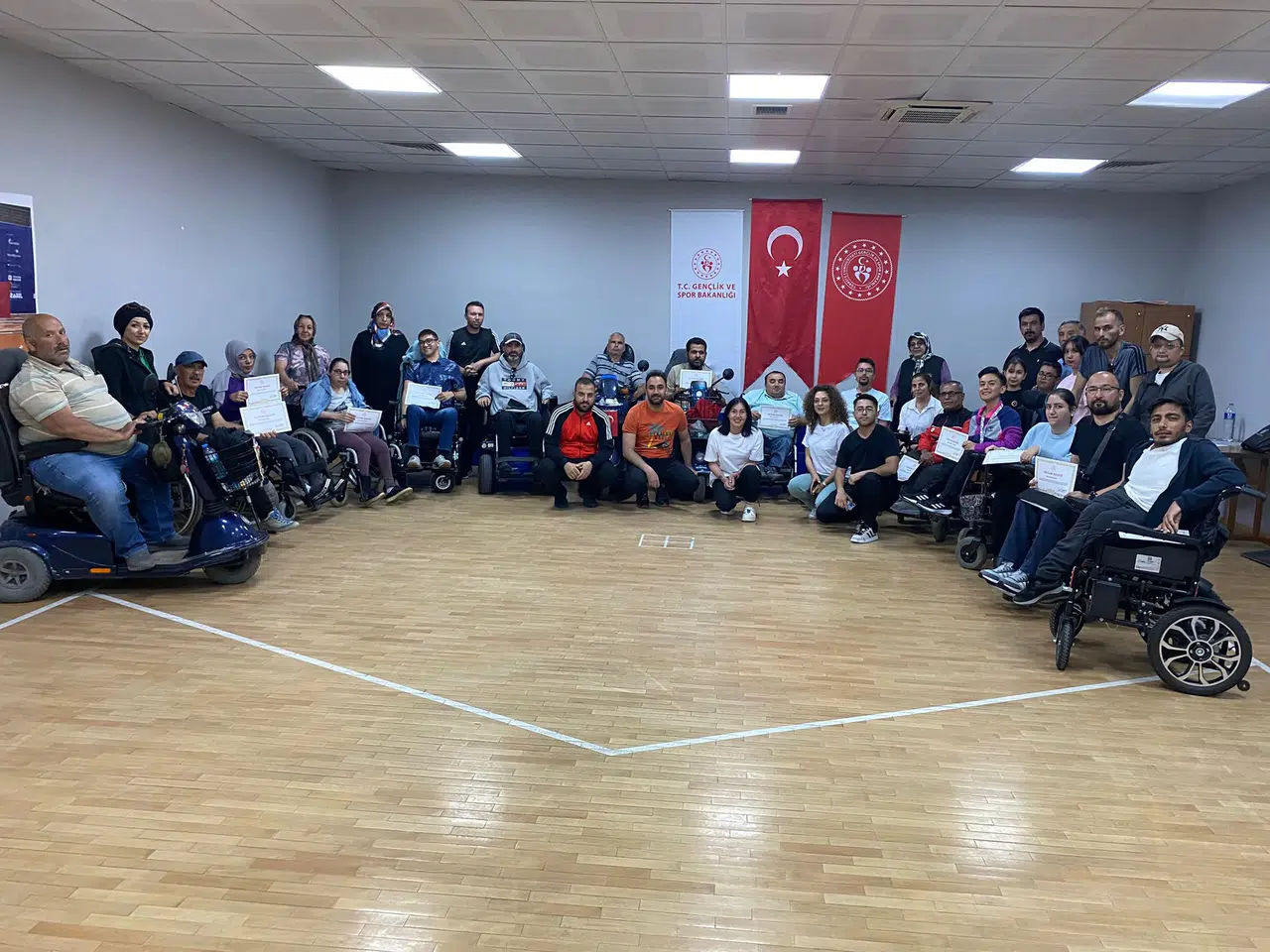 Aysun Boyraz Anısına Düzenlenen Boccia Turnuvasında Sporcular Yeteneklerini Sergiledi