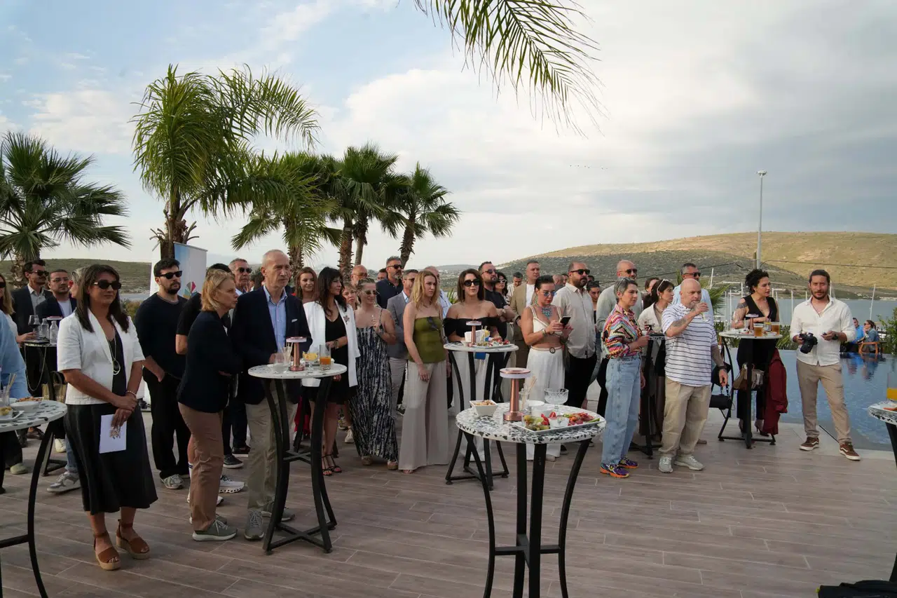 Çeşme'de Klasik Araç Tutkunları Buluşuyor: Filoğlu 8 OldenFest Haziran'da Başlıyor