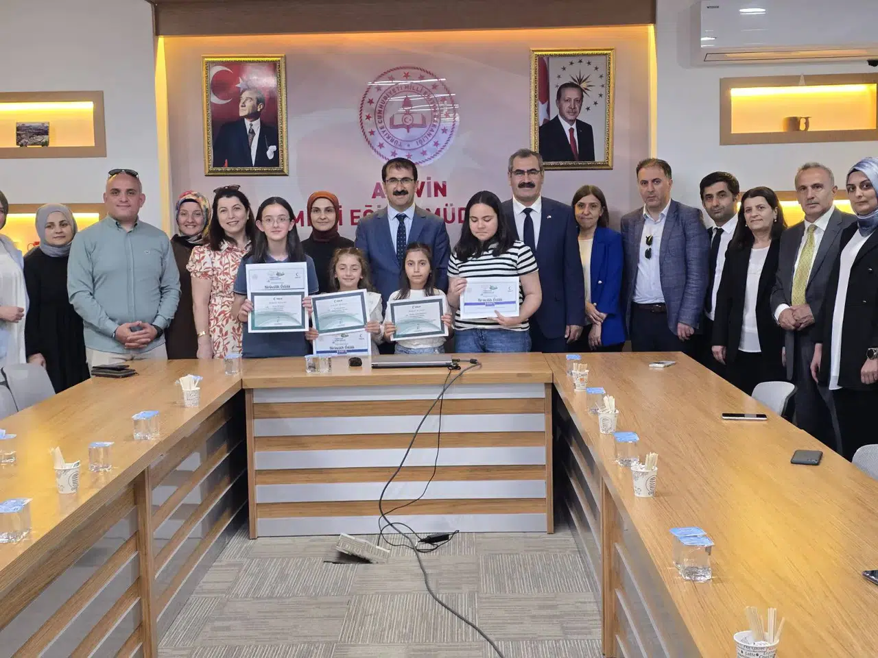 Artvin’de Öğrenciler Bağımlılıkla Mücadele İçin Sanatla Yarıştı