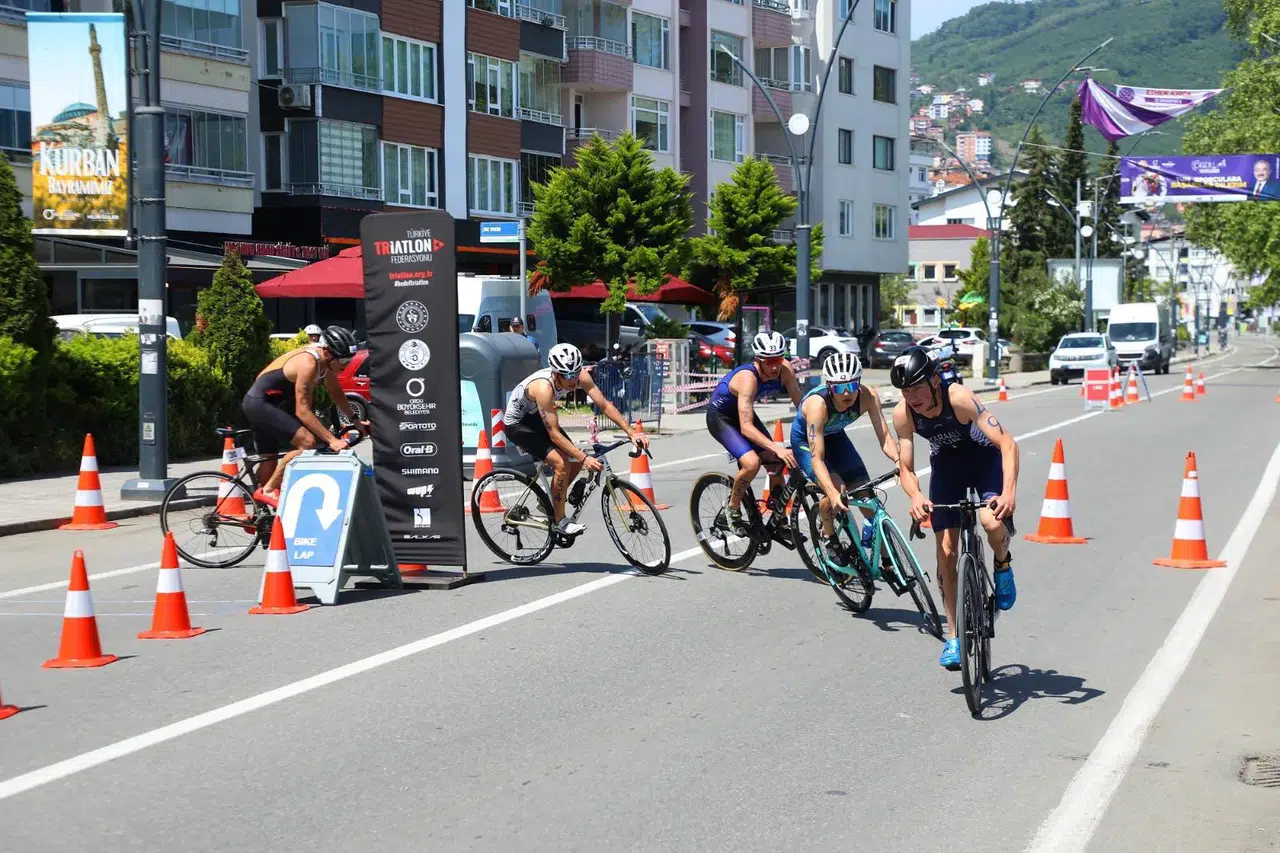 Ordu Triatlon Türkiye Kupası'nda Tarihi Anlar ve İlk Paratriatlet Yusuf Efe Gündüz'ün Başarısı