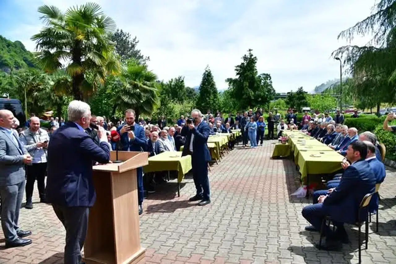 Of’ta 2025 Yaş Çay Sezonu Dualarla Başladı