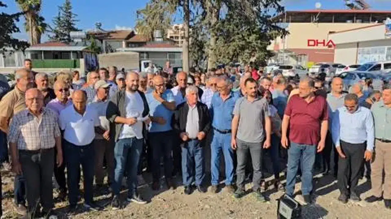 Samandağ'da depremzedelerden mahallelerin rezerv alana alınması talebi