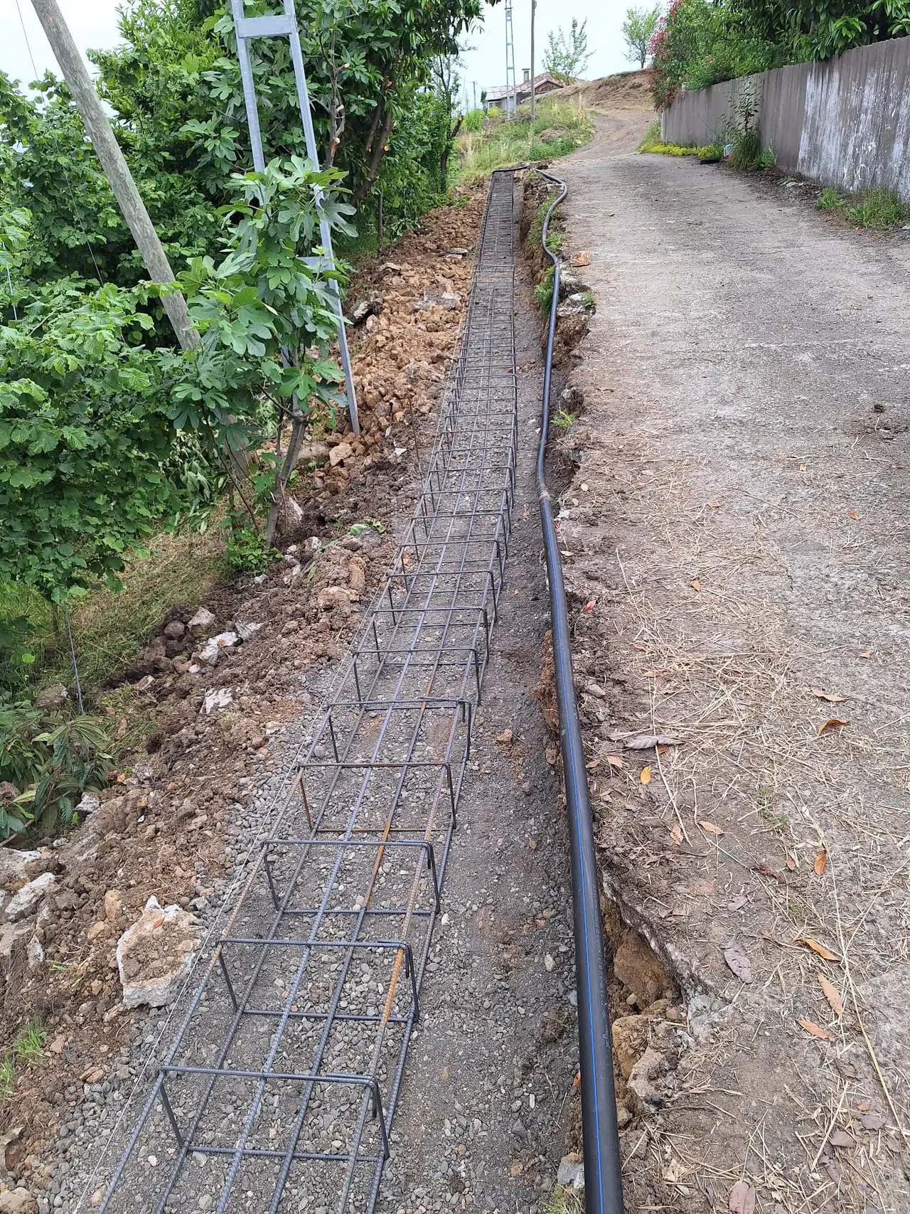 Tarlacık'ta Yol Genişletme Çalışmaları İle Ulaşım Rahatlayacak