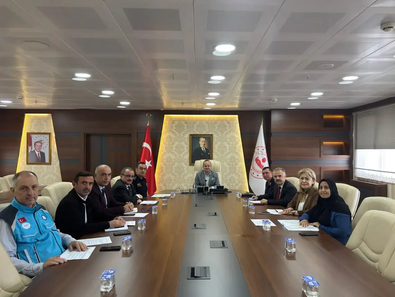 Hopa Kaymakamlığı YKS İçin Güvenlik Toplantısı Düzenledi