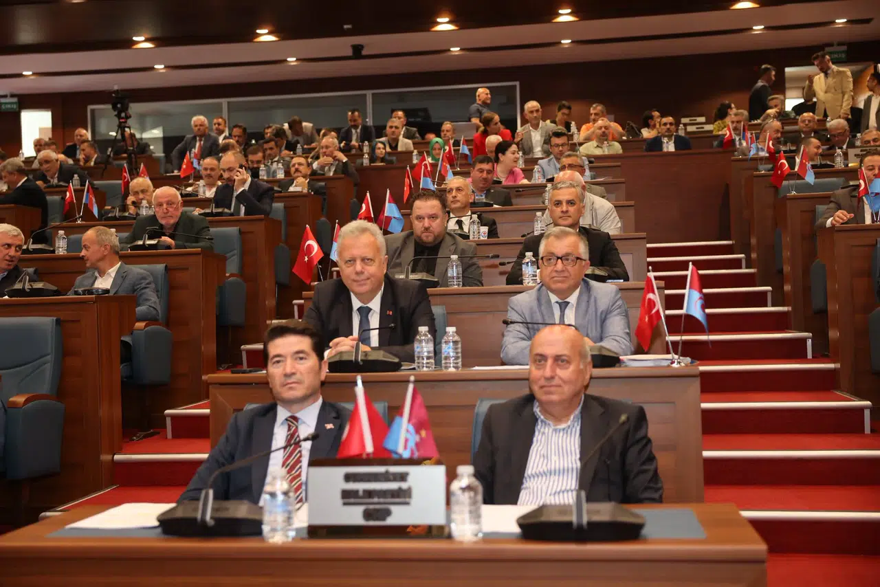 Yomra ve Trabzon Belediyeleri İş Birliği Toplantısında Buluştu