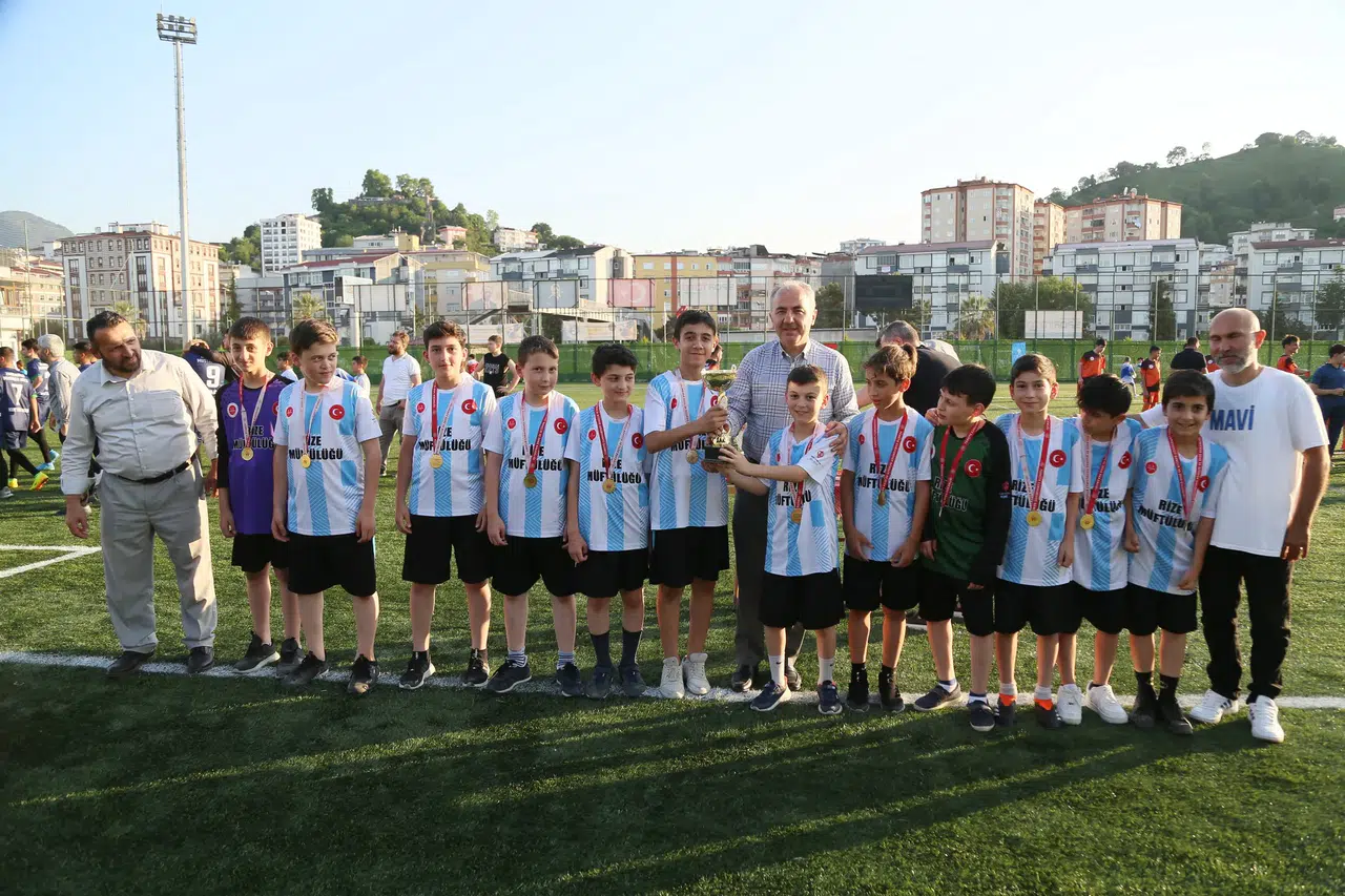 Rize’de Hafızlar Arası Futbol Turnuvasında Şampiyon Belli Oldu