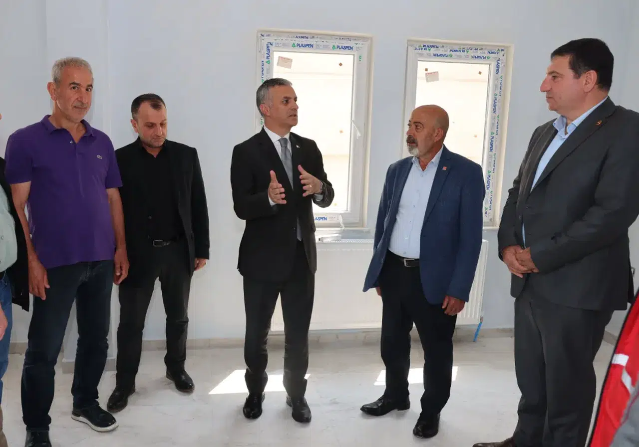 Yomra Belediye Başkanı Mustafa Bıyık, Sahada Devam Eden Çalışmaları İnceledi