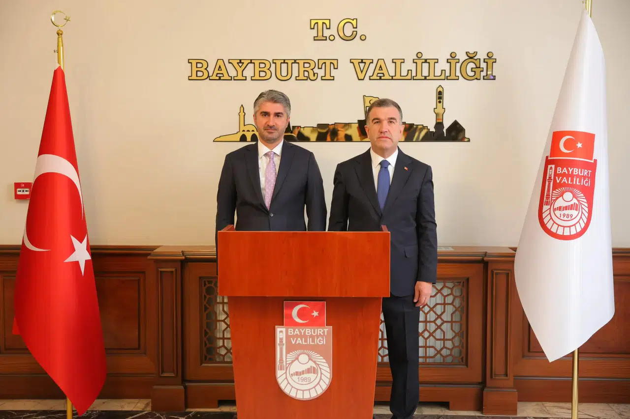 Bayburt Valisi Mustafa Eldivan’a Nezaket Ziyareti
