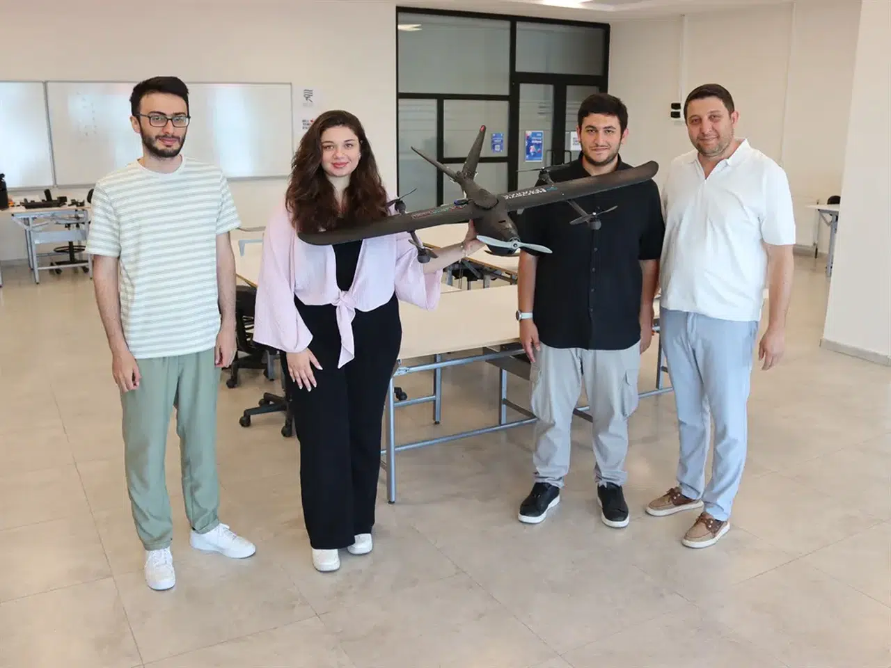 RTEÜ Öğrencileri Afetlerde Hızlı Koordinasyon Sağlayan TUNA-1 İHA'sını Geliştirdi