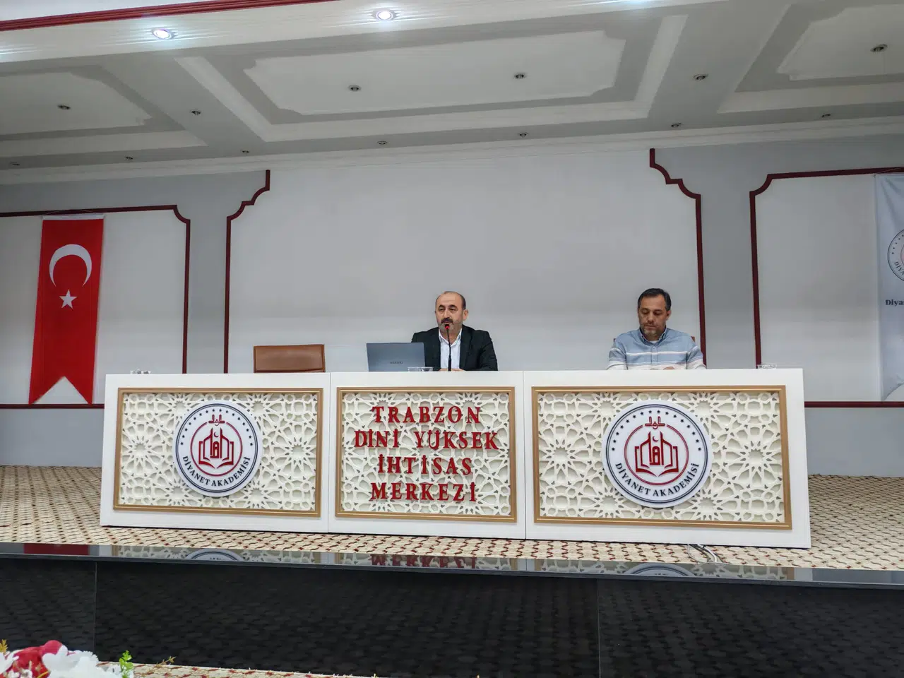 Akçaabat’ta Yaz Kur’an Kursu için Eğitim Semineri Düzenlendi