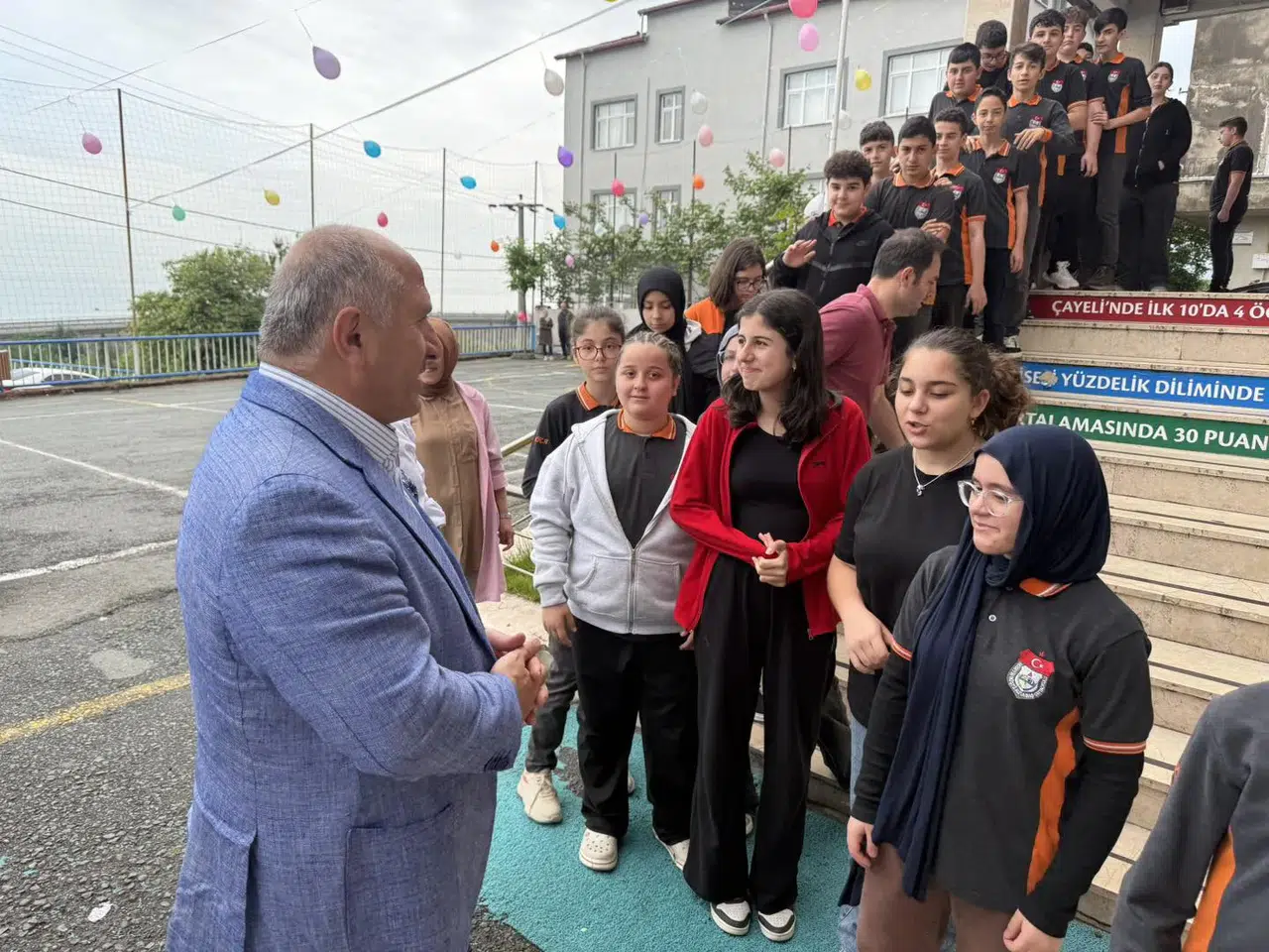 Çayeli'nde Kermesle Toplumsal Dayanışma Güçleniyor, Yerel Halk Büyük İlgi Gösterdi