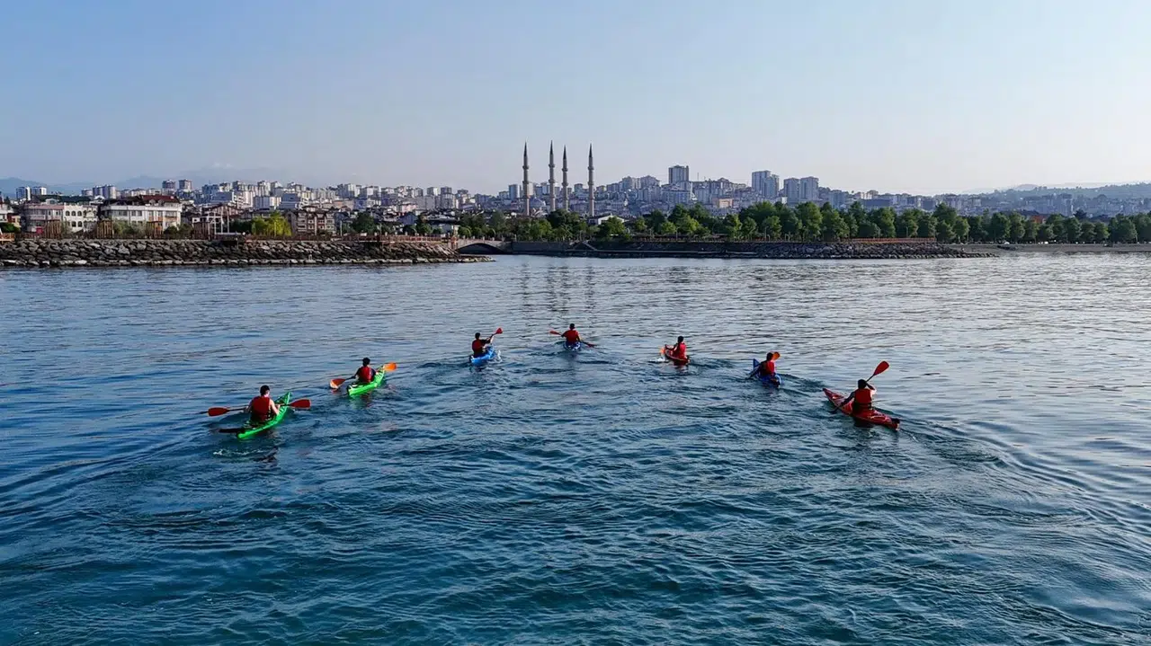 Ordu'da Yelken ve Kano Kulübü'nden yeni sezon başlangıcında görsel şölen!