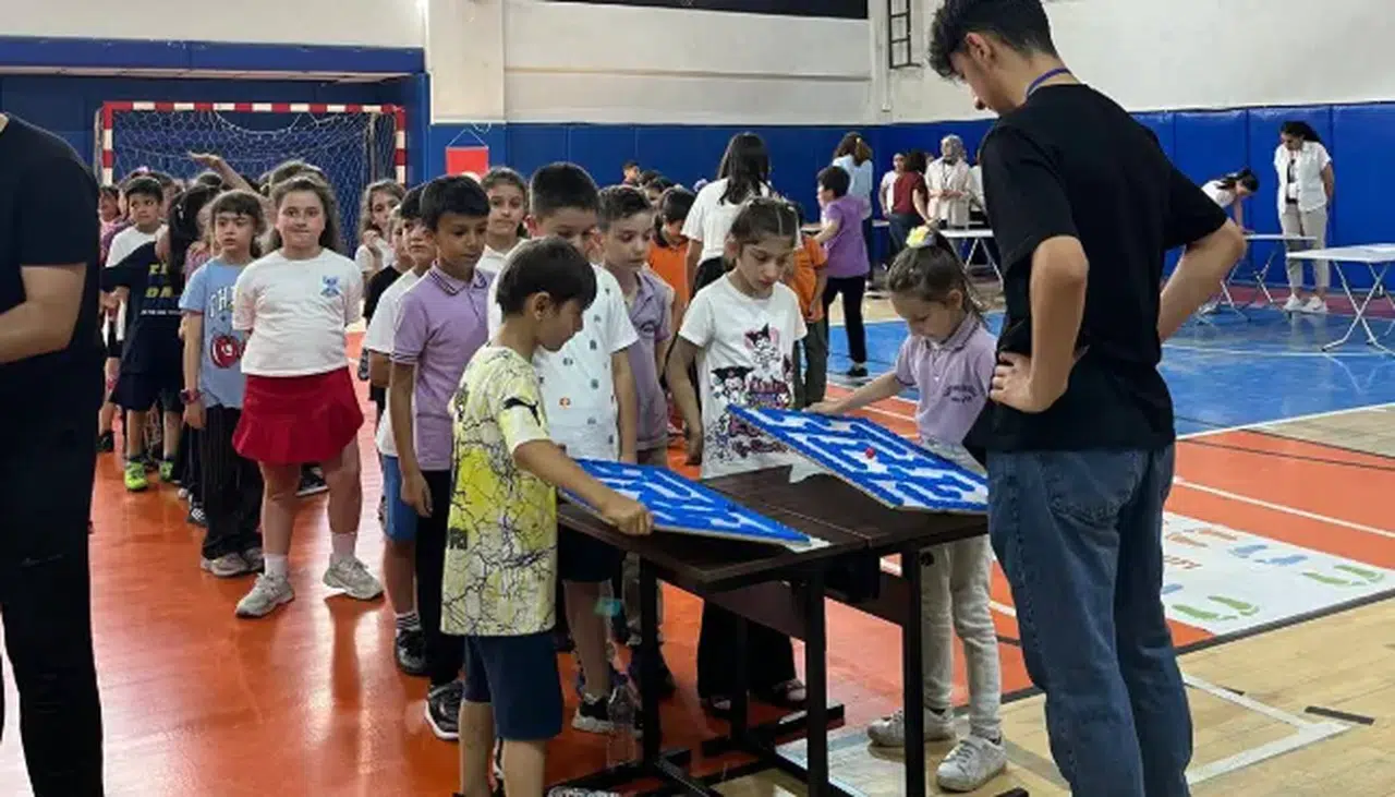 Artvin’de “OynArtvin Çocuk Oyunları Şenliği” Coşkuyla Gerçekleştirildi