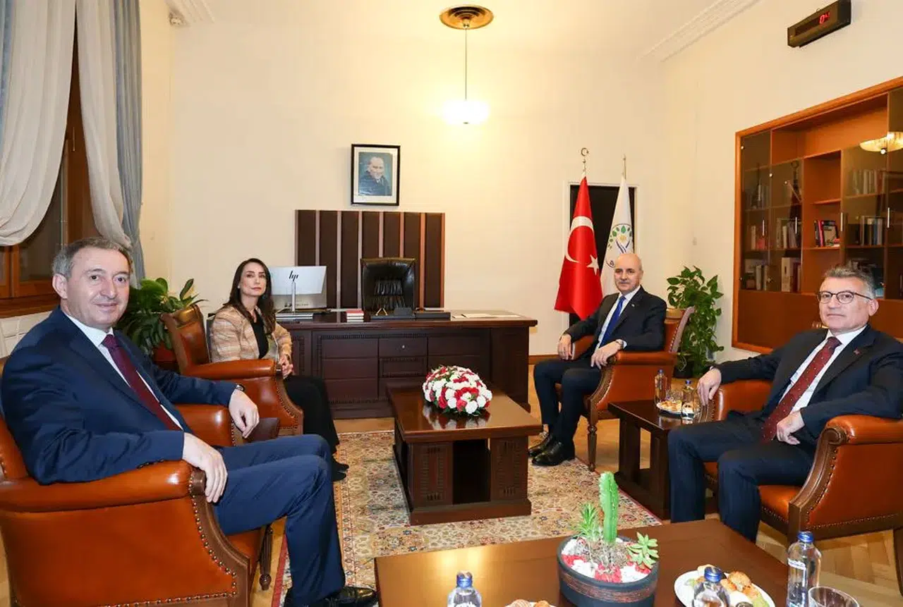 TBMM Başkanı Kurtulmuş'tan DEM Parti'ye Ziyaret Gerçekleştirildi!