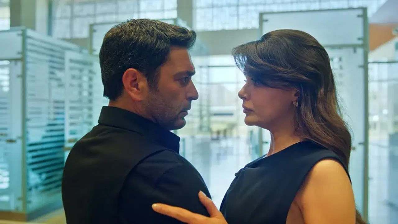 Alya, Yanımda Ol, Dünyayı Karşıma Alırım!