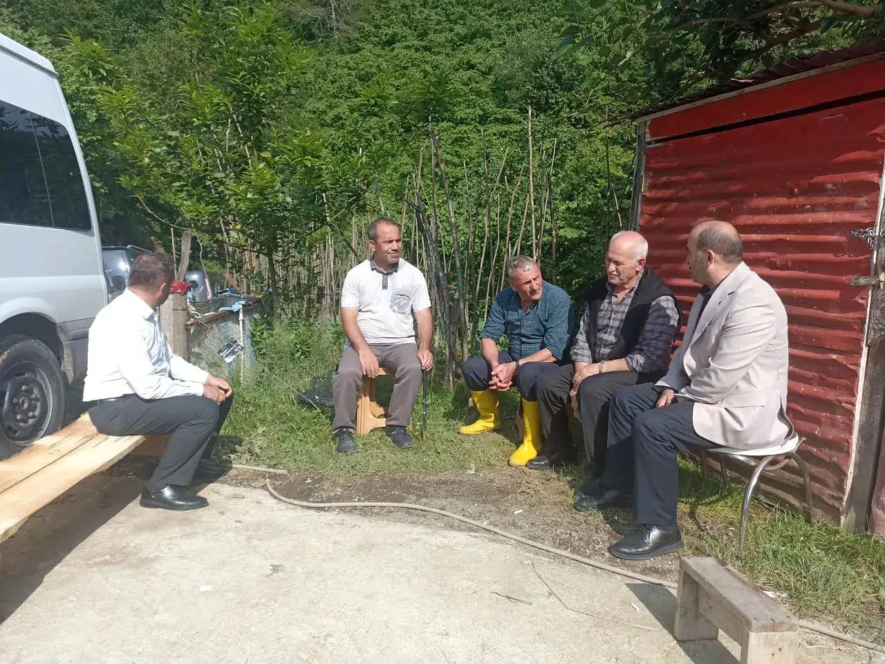 Akçaabat Müftüsü sel felaketinde kaybolan vatandaşın ailesine manevi destek sundu
