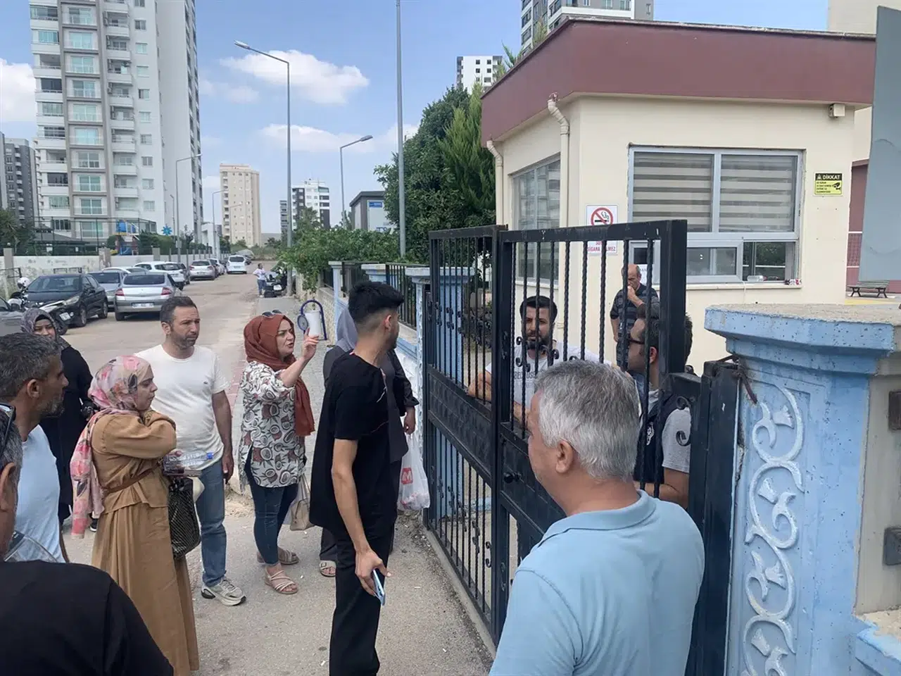 Sınav Saatini Kaçırdı; Öğrencilerin Drama Dolu Dakikaları