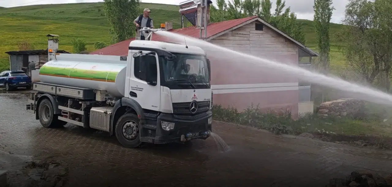 Narman Belediyesi’nden Otlutepe Mahallesi’nde Kapsamlı Temizlik Çalışması