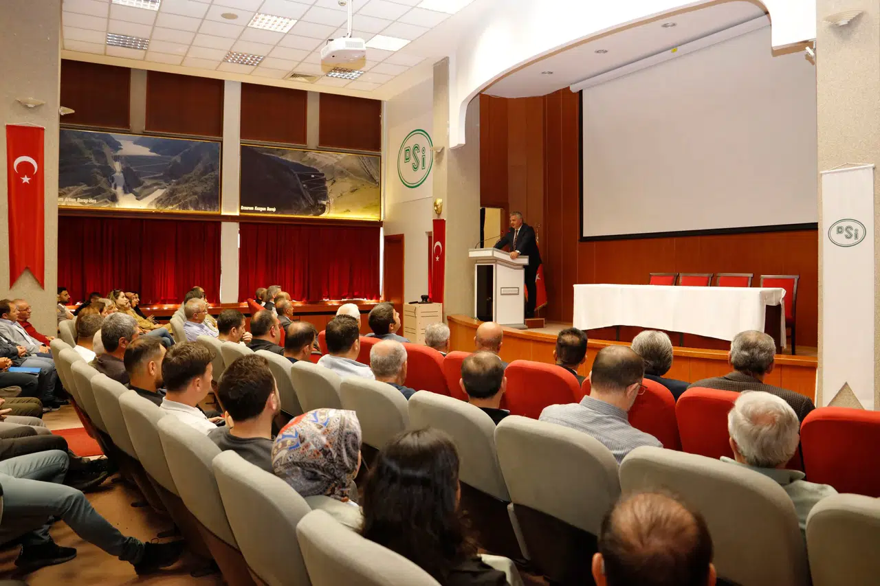 Erzurum DSİ 8. Bölge Müdürlüğü’nde Kurban Bayramı Bayramlaşma Töreni Coşkusu