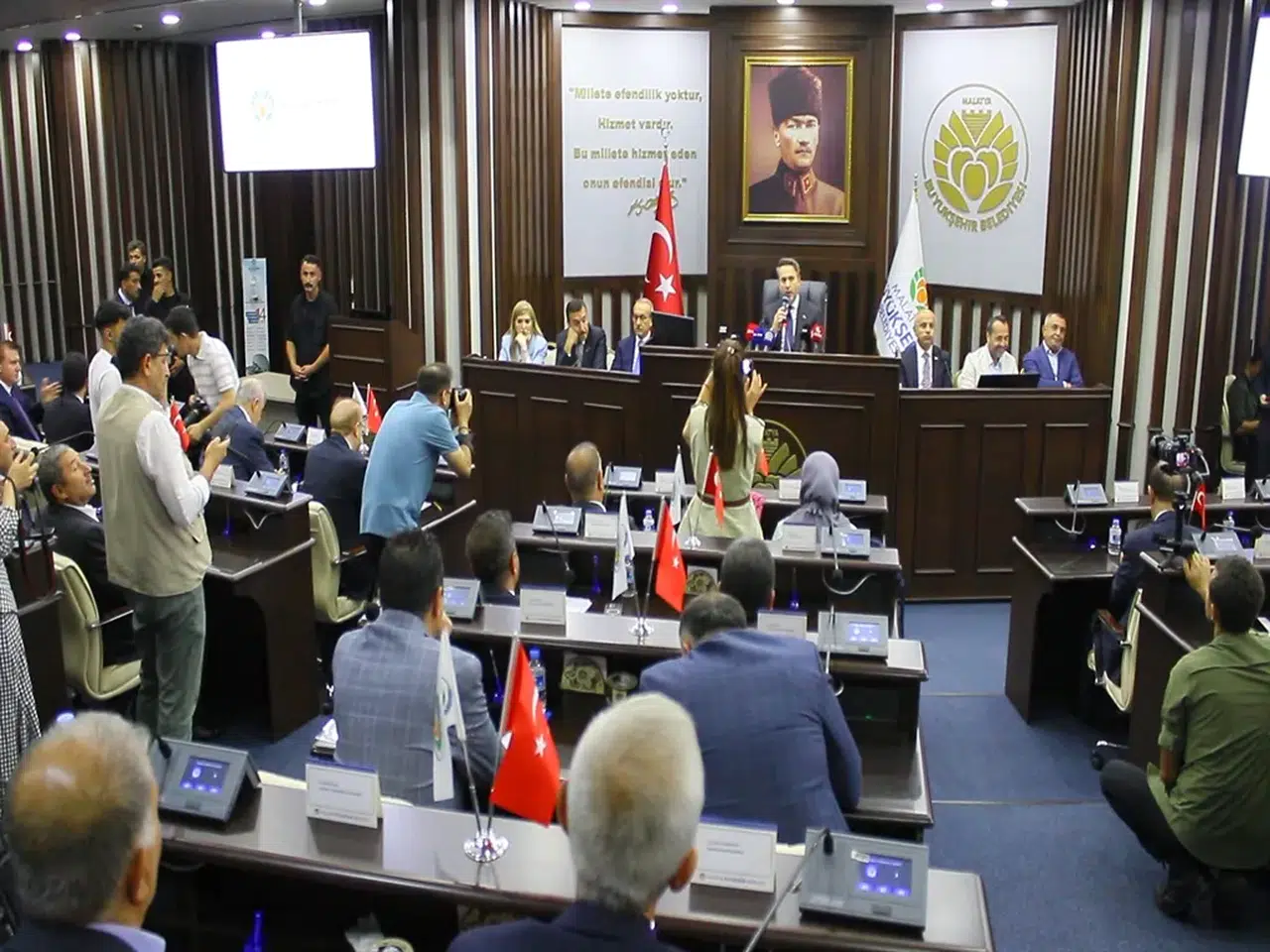 Bakan Bayraktar: Altyapı Çalışmalarında Yenilikçi Bir Sistem Tasarımına Geçiş Zamanı Geldi!