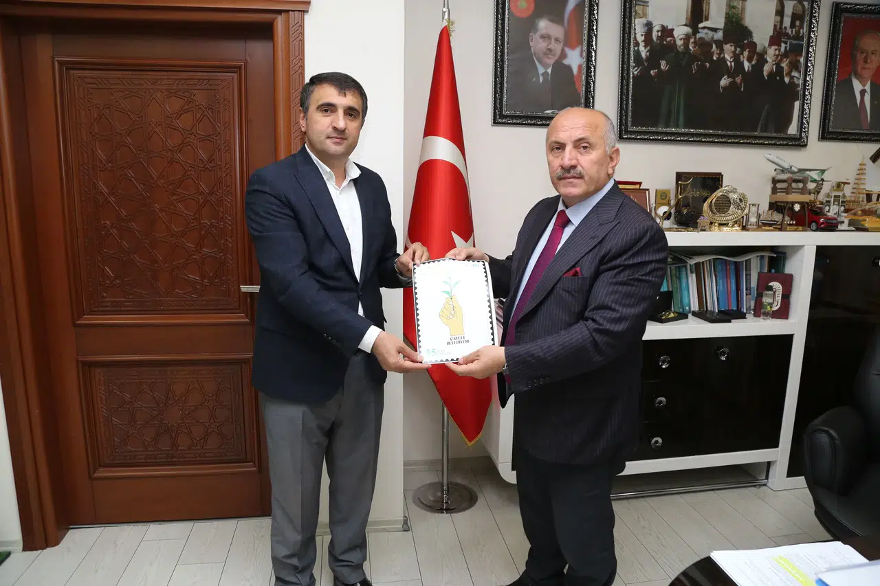 Çayeli Belediyesi'nden Özel "Çay Eli" Pulları, Kültürel Mirası Yansıtıyor