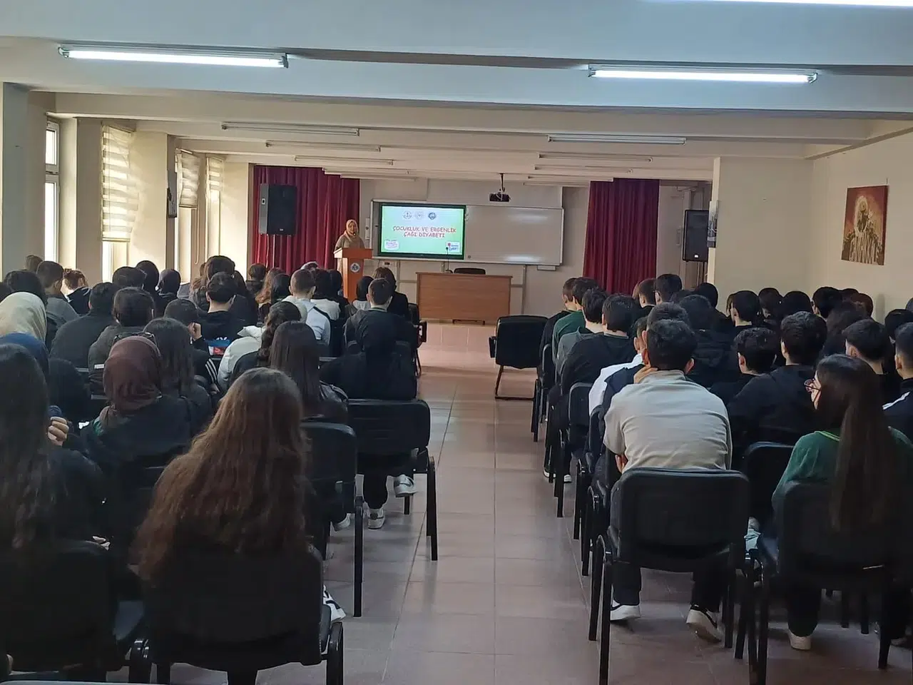 Rize'de Çocuklar için Diyabet Eğitimi: Sağlıklı Beslenme ve Farkındalık Programı Başladı