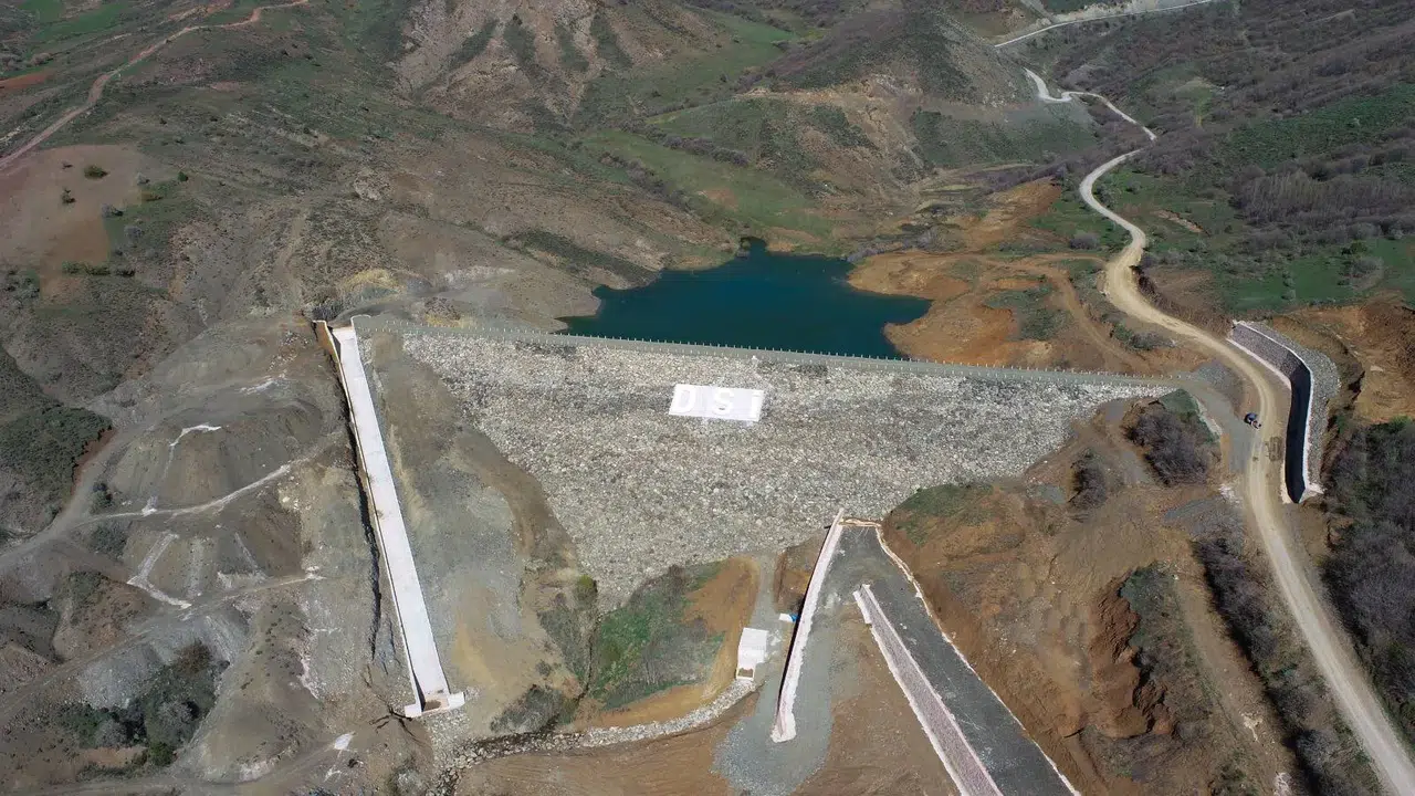 Bayburt'ta Dövmekaya Göleti sulama inşaatı tamamlandı, tarımsal verimlilik artacak