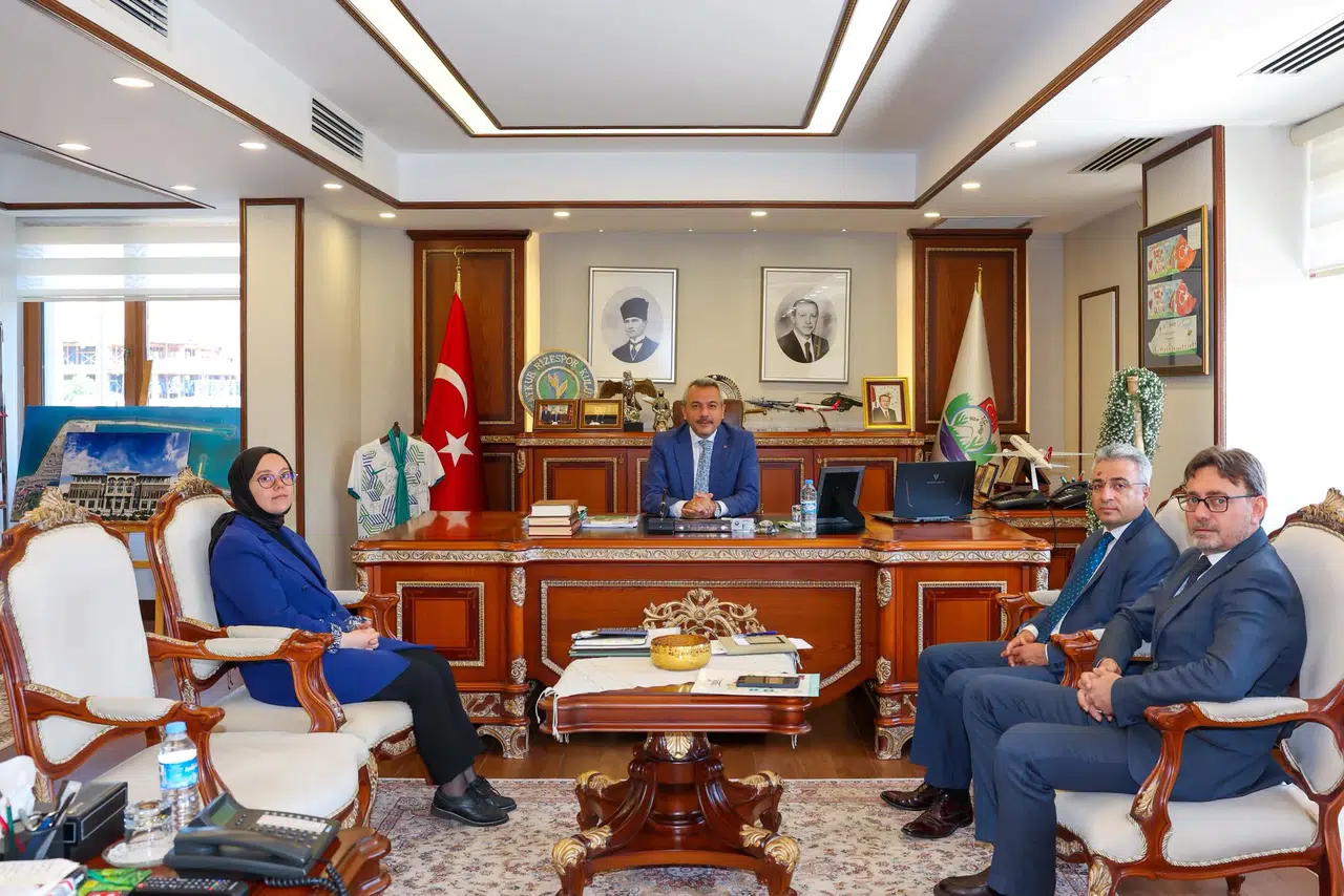 Rize Valiliği, projeleri değerlendirerek kamu hizmetlerini iyileştirme yollarını masaya yatırdı