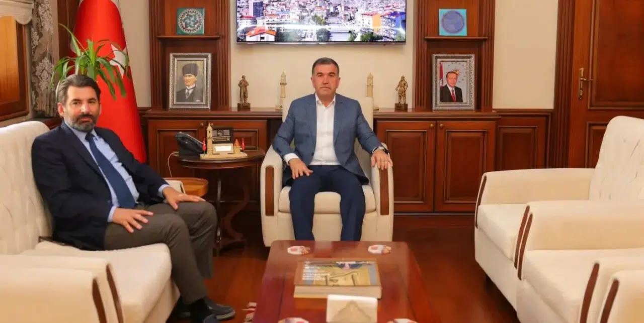 Bayburt Valisi Eldivan önemli isimlerle kamu hizmetleri üzerine istişarede bulundu