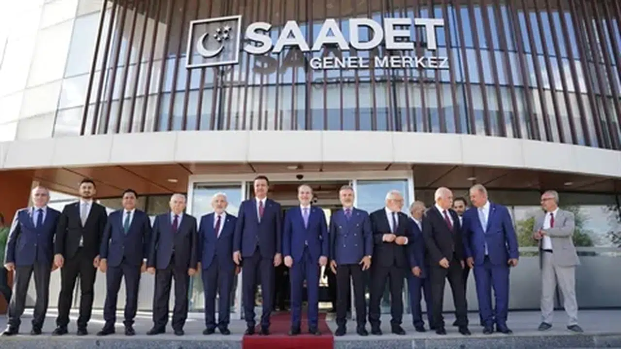 Fatih Erbakan'dan Mahmut Arıkan'a Ziyaret Gerçekleşti