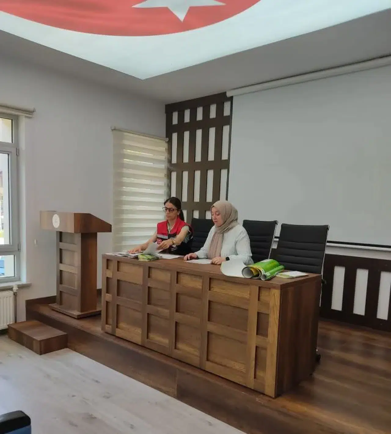 Trabzon'da muhtarlara tarım bilgilendirme toplantısı yapıldı, yaban hayvanları zararı ele alındı