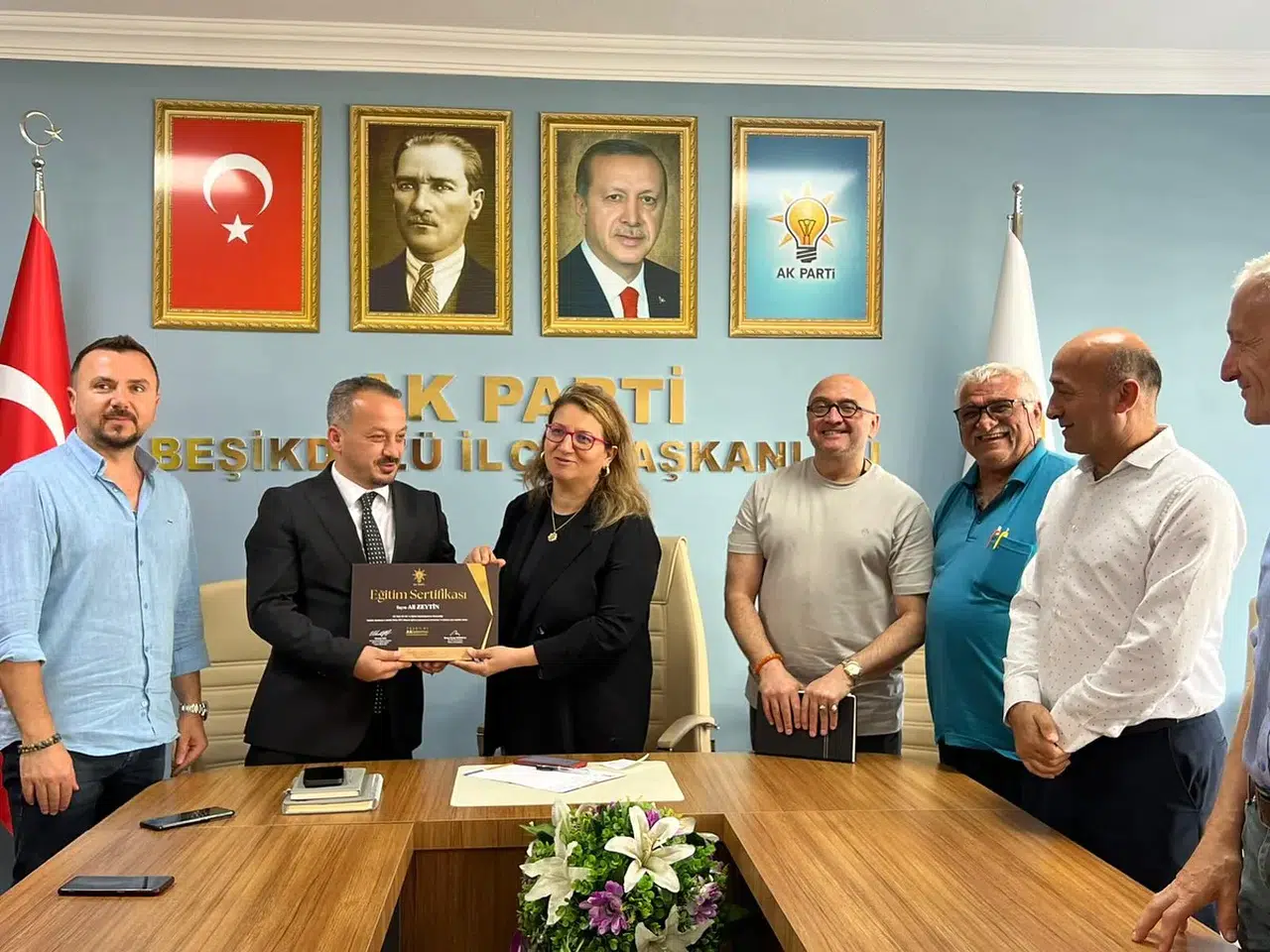 AK Parti Beşikdüzü İlçe Danışma Toplantısı Birlik ve Beraberlik İçinde Gerçekleştirildi