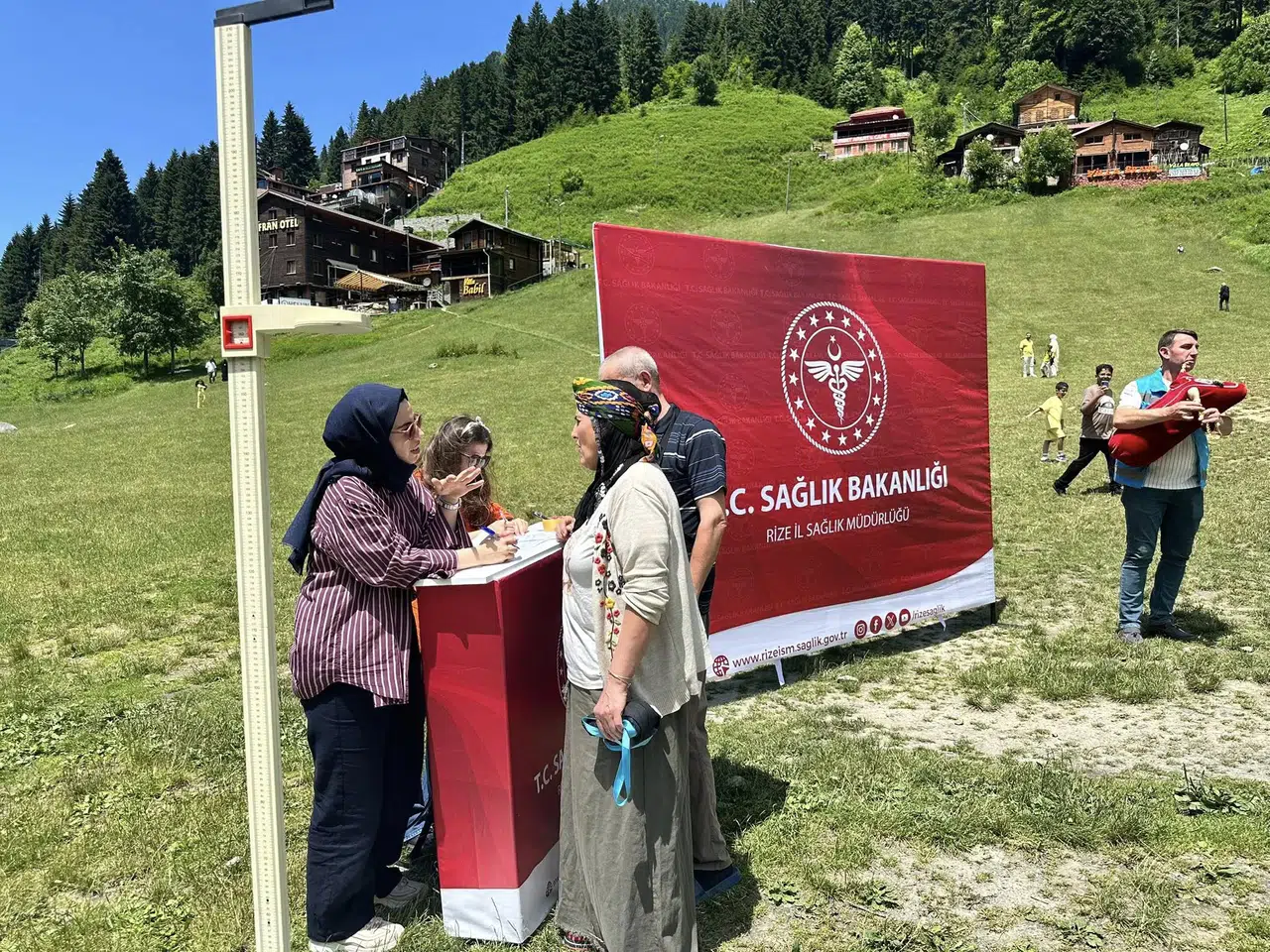 Ayder Yaylası'nda İdeal Kilonu Öğren, Sağlıklı Yaşa etkinliğiyle sağlık bilinci artırıldı