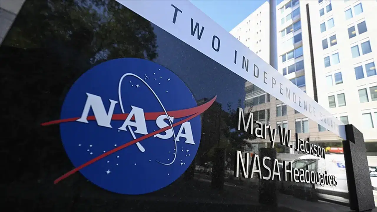 NASA, 1958'den bu yana yürüttüğü uzay programları ile bilim dünyasına önemli katkılarda bulunuyor!