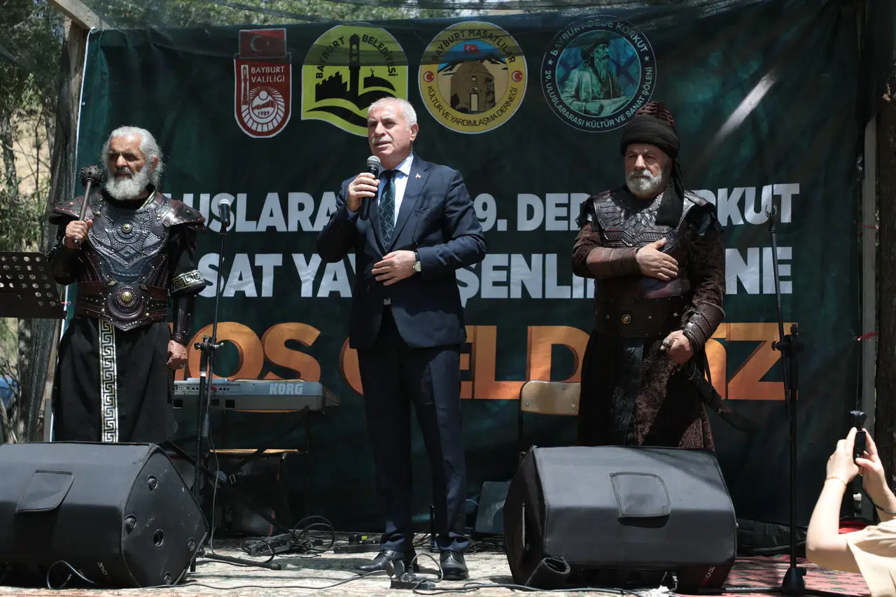 Bayburt’ta Dede Korkut 29. Uluslararası Kültür ve Sanat Şölenleri Kapsamında Masat Şenliği Düzenlendi