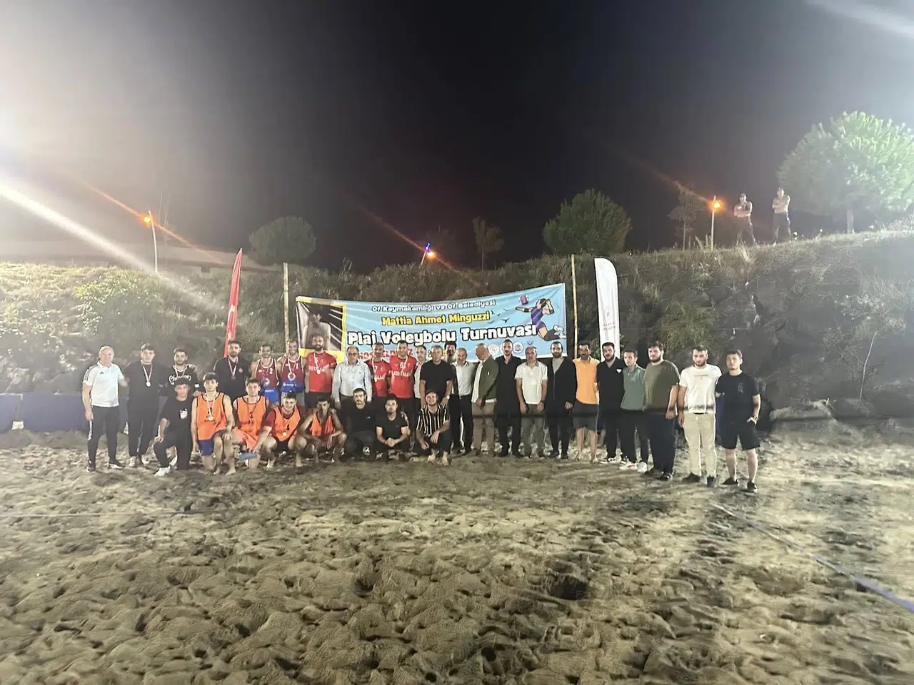 Of'ta Mattia Ahmet Minguzzi Plaj Voleybolu Turnuvası coşkuyla tamamlandı