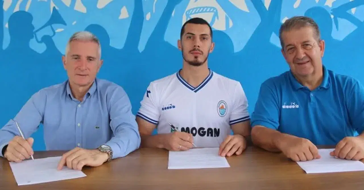 Pazarspor Golcü Ali Burak Atmaca’yı Kadrosuna Kattı