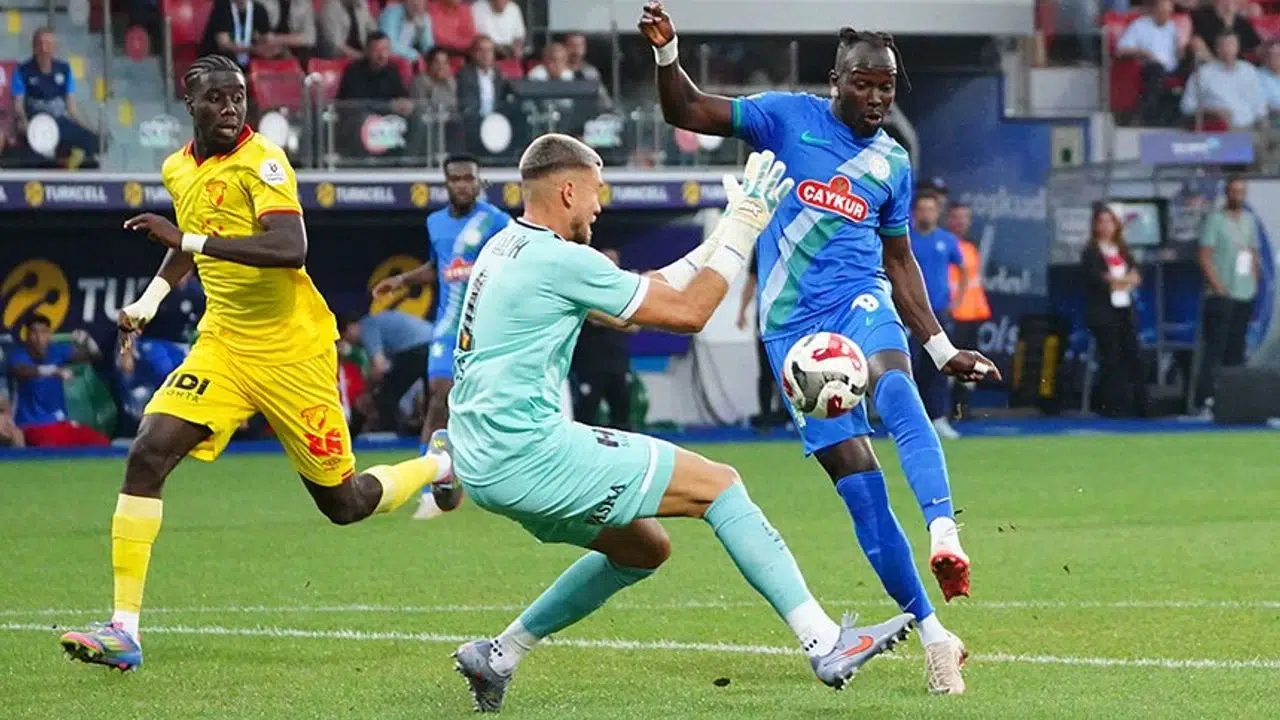 Rizespor’un Gol Makinesi Ali Sowe, Galatasaray Deplasmanında Hasrete Son Vermek İstiyor