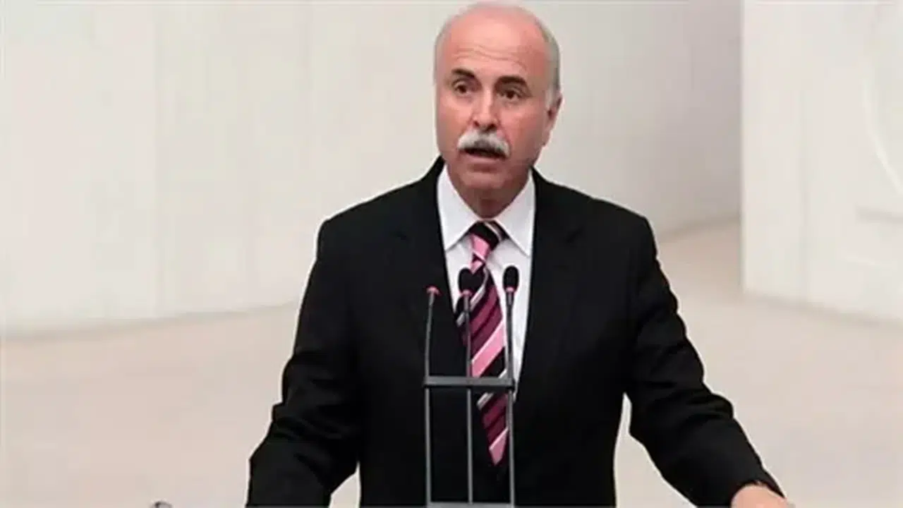 Eski Milletvekili Ali Boğa, Fethiye'de otomobil çarpması sonucu hayatını kaybetti