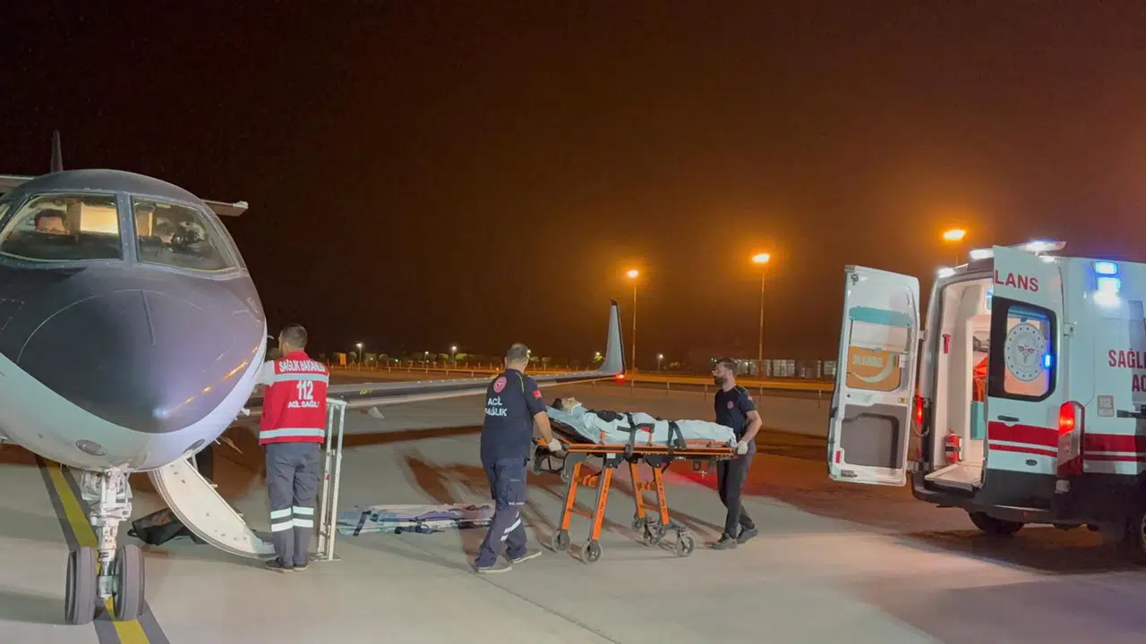 Muş'ta bisiklet kazasında ağır yaralanan 14 yaşındaki çocuk Ankara'ya sevk edildi