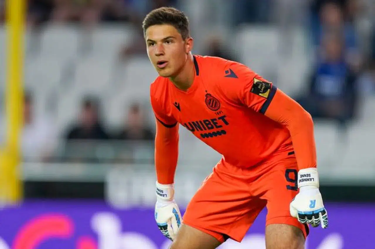 Galatasaray, Senne Lammens için Antwerp ile görüşmelere başladı, ancak 20 milyon sterlinlik engel var.