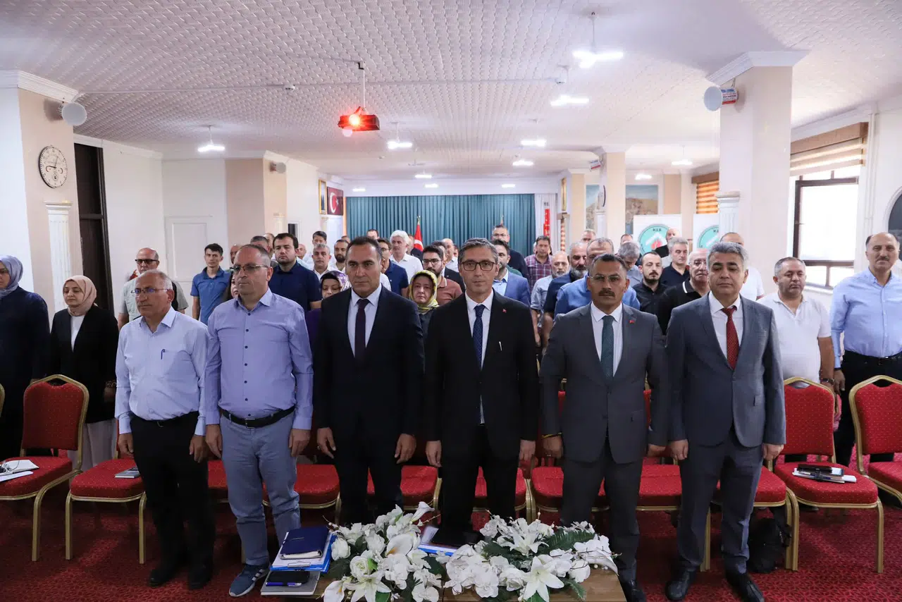 "Bayburt'ta Eğitim Hedefleri Belirlendi: Koordinasyon ve Kalite Vurgusu"