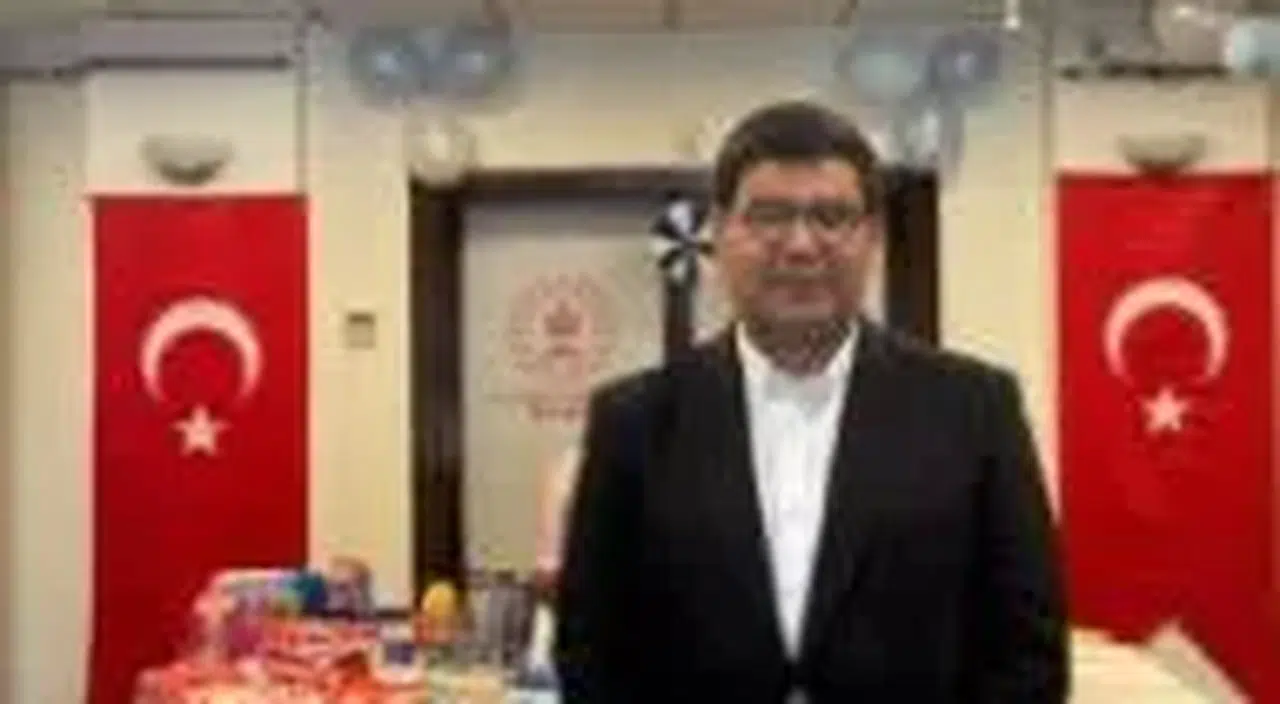 Vakıflar Genel Müdürlüğü'nden Öğrencilere Kırtasiye Destek Paketi Duyurusu!