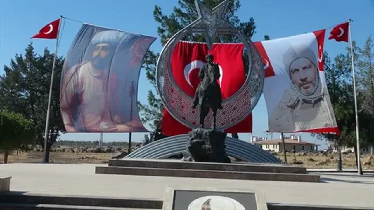 Kilis'te Mercidabık Zaferi ve Fırat Kalkanı'nın 9. yılı coşkuyla kutlandı