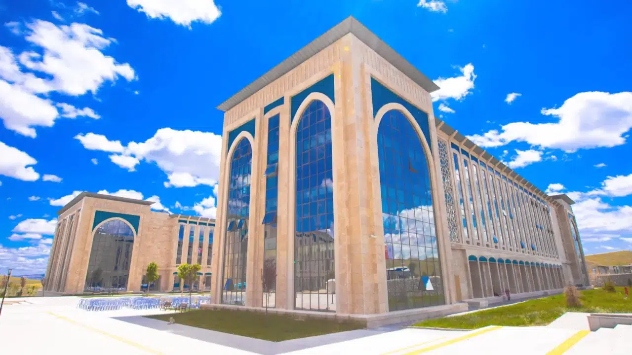 Ankara Yıldırım Beyazıt Üniversitesi Taban Puanları 2025