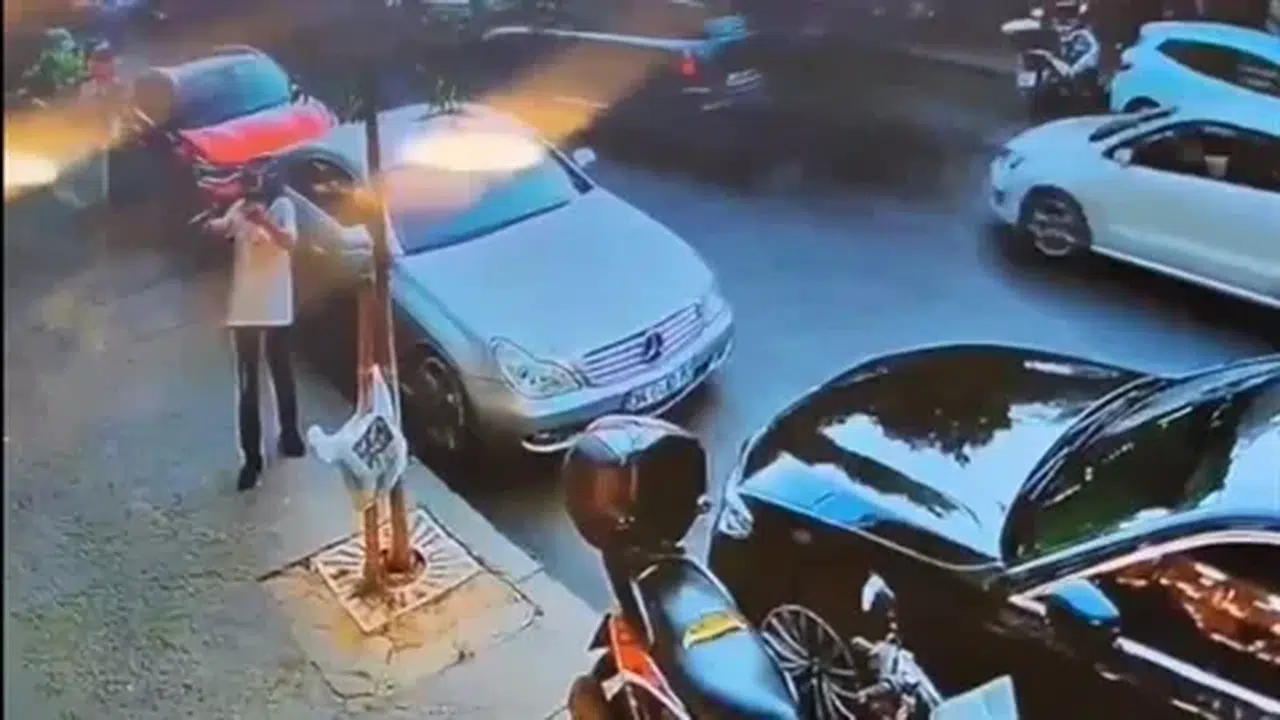 Kağıthane'de Kuyumcuya İki Kez Silahlı Saldırı, 14 Yaşındaki Şüpheliler Yakalandı