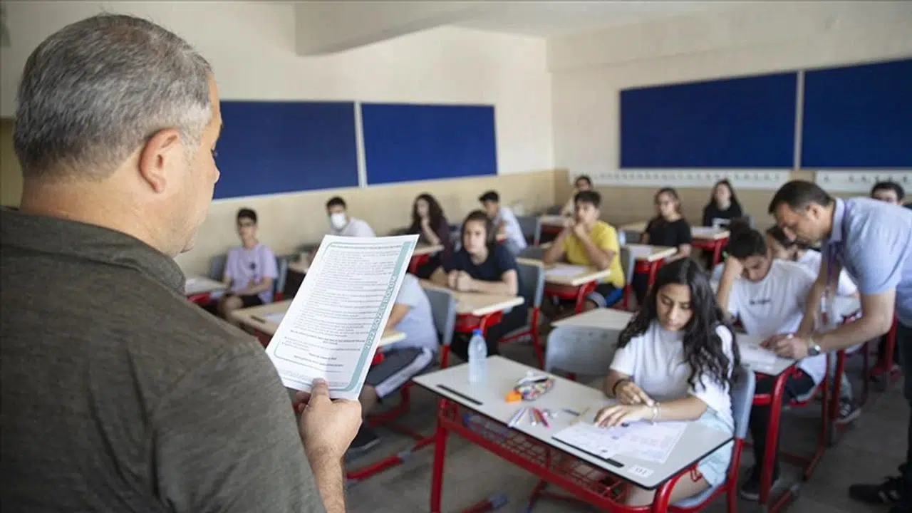 Sakarya'daki en iyi liseler: 2025 Sakarya'nın en iyi fen, anadolu liseleri hangileri?