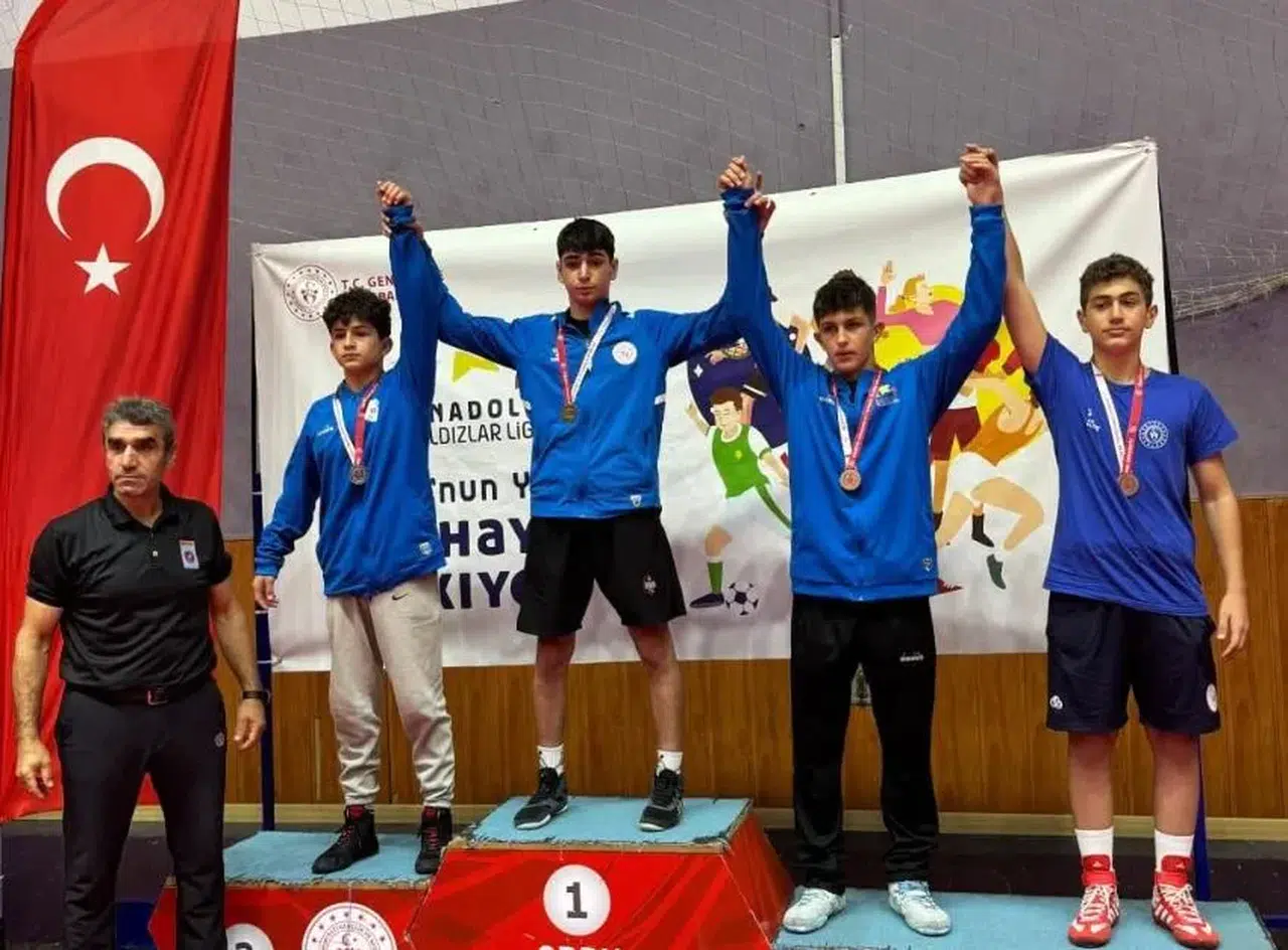 Artvinli Güreşçiler Ordu’dan Derecelerle Döndü: Türkiye Şampiyonası Vizesi Aldılar