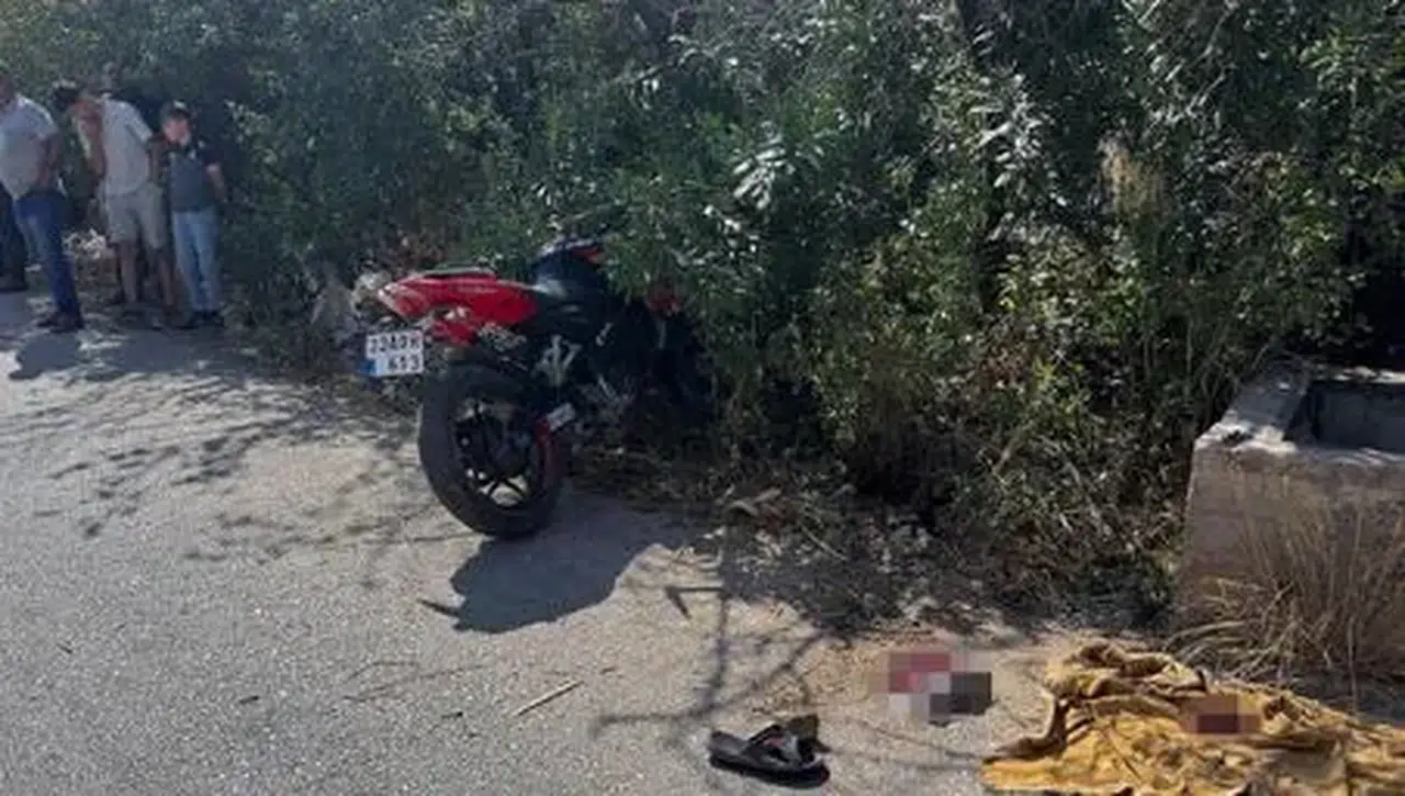 Motosikletin Kaza Yapması Sonucu 1 Kişi Hayatını Kaybetti, 1 Kişi Yaralandı